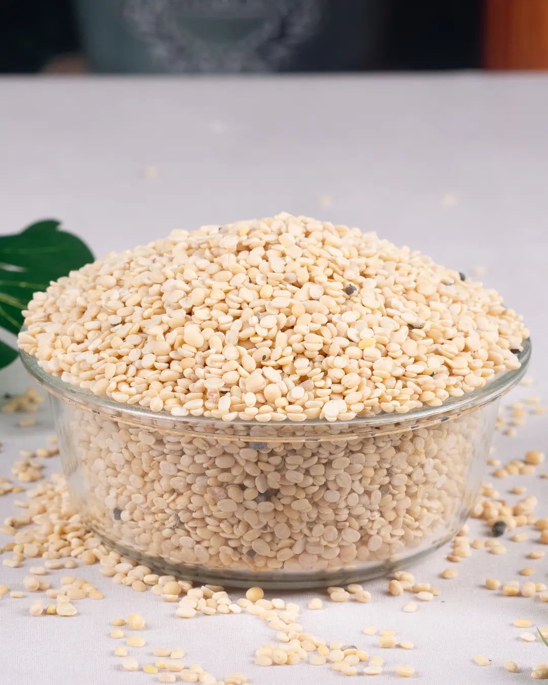 Urad Dal Broken / உளுத்தம் பருப்பு உடைச்சல்